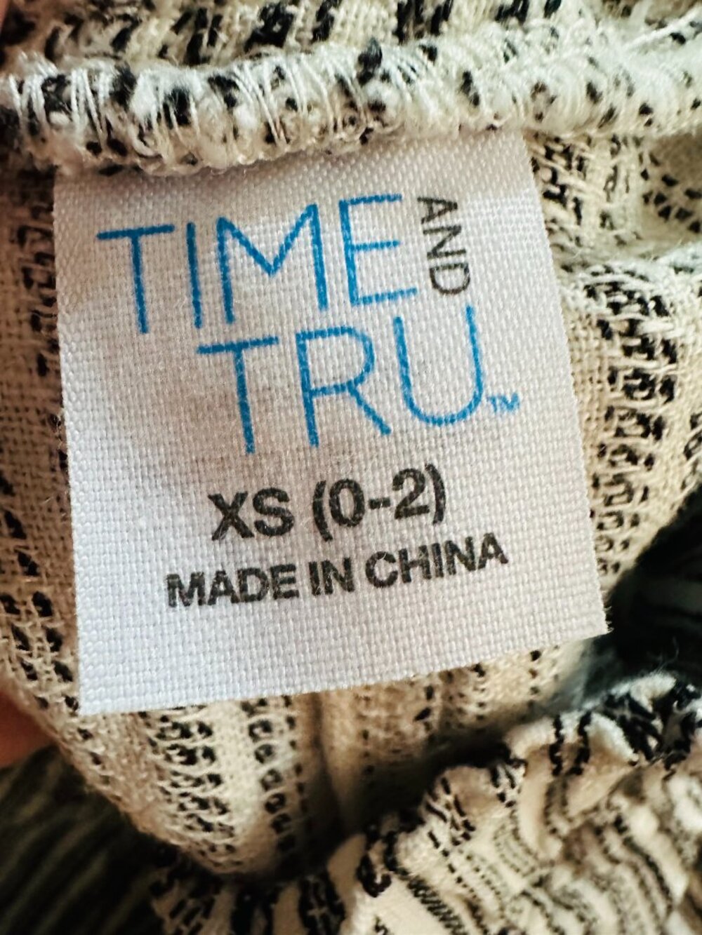 NWT Time & Tru Carbon / Dark Charcoal Smocked High Rise Shorts | X-Small - Picture 3 of 5